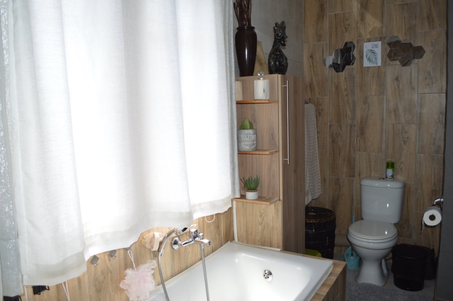 3 Bedroom Property for Sale in Doringkruin North West